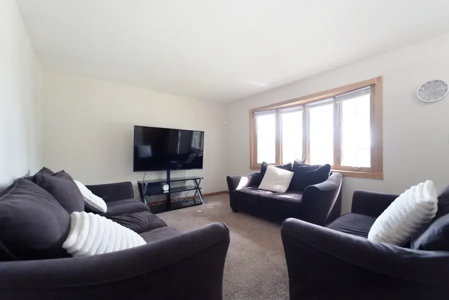 286 N Tomagene Drive, Bourbonnais, IL 60914 - #3