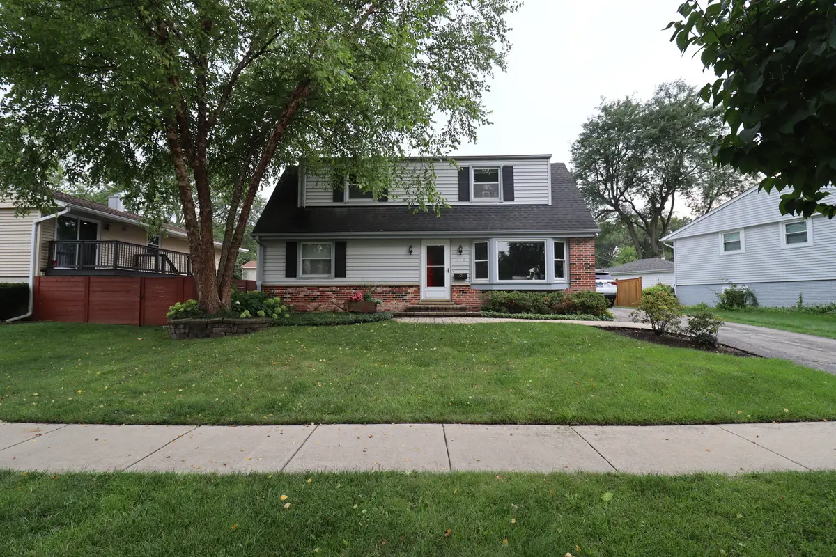 348 Cherrywood Road, Buffalo Grove, IL 60089 - #1