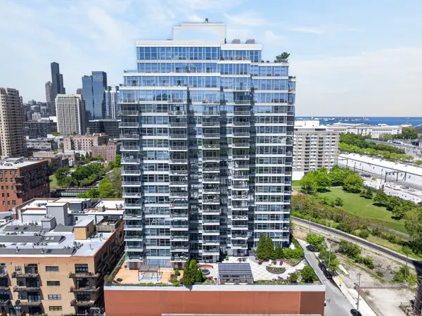 1600 S Prairie Avenue #1901, Chicago, IL 60616