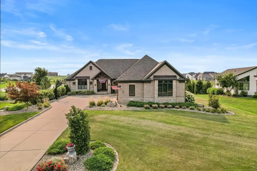 1413 Cross Creek Road, Mahomet, IL 61853 - #3