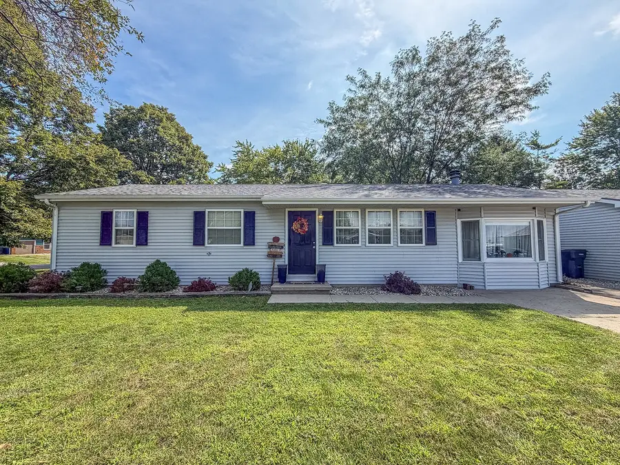 810 N 4th Street, Saint Joseph, IL 61873 - #3