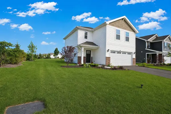 101 Fieldcrest Avenue, Hampshire, IL 60140