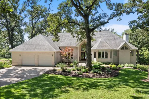49W693 Hinckley Road, Big Rock, IL 60511