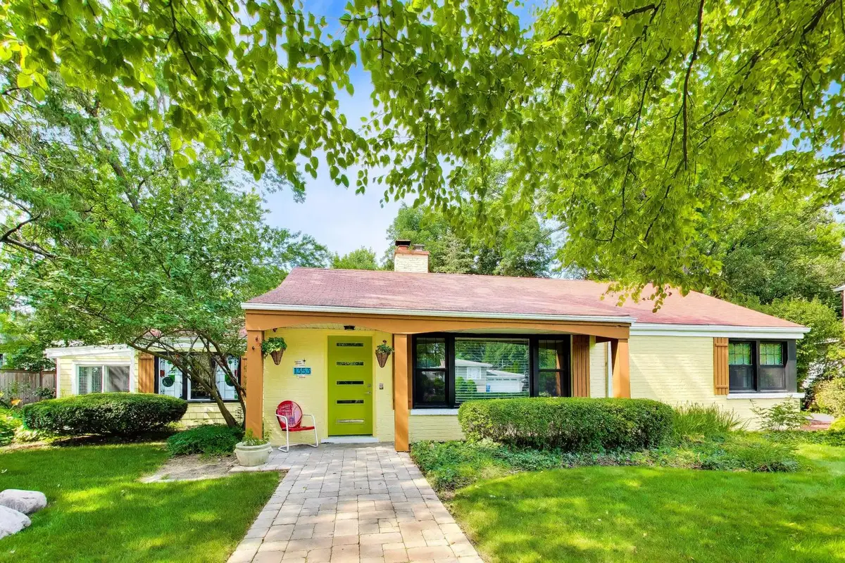 1353 Golf Avenue, Highland Park, IL 60035 - #1