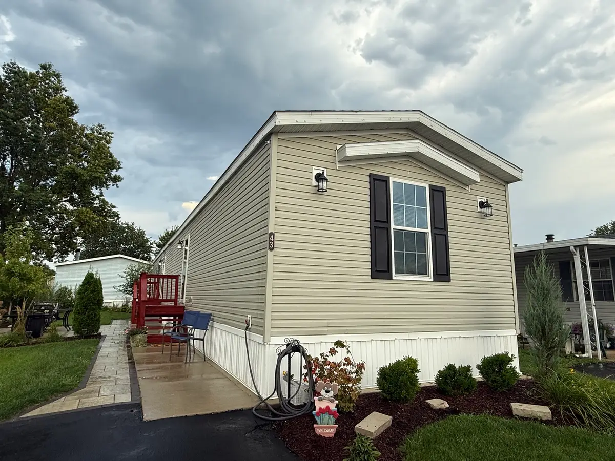 43 Saint Michaels Drive, Bourbonnais, IL 60914 - #1