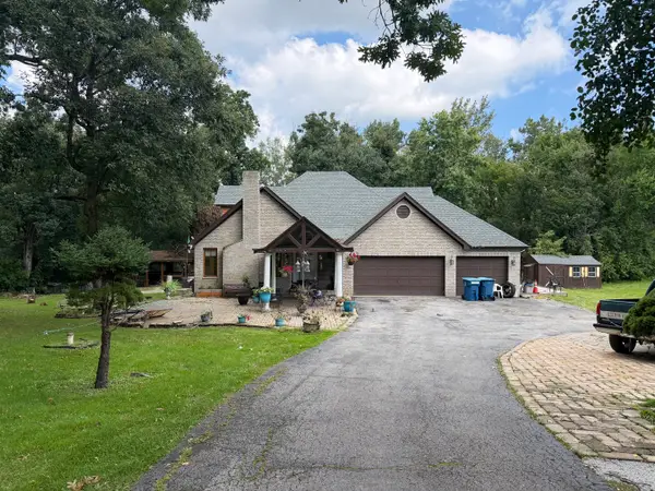 21180 Lisa Lane, Steger, IL 60475