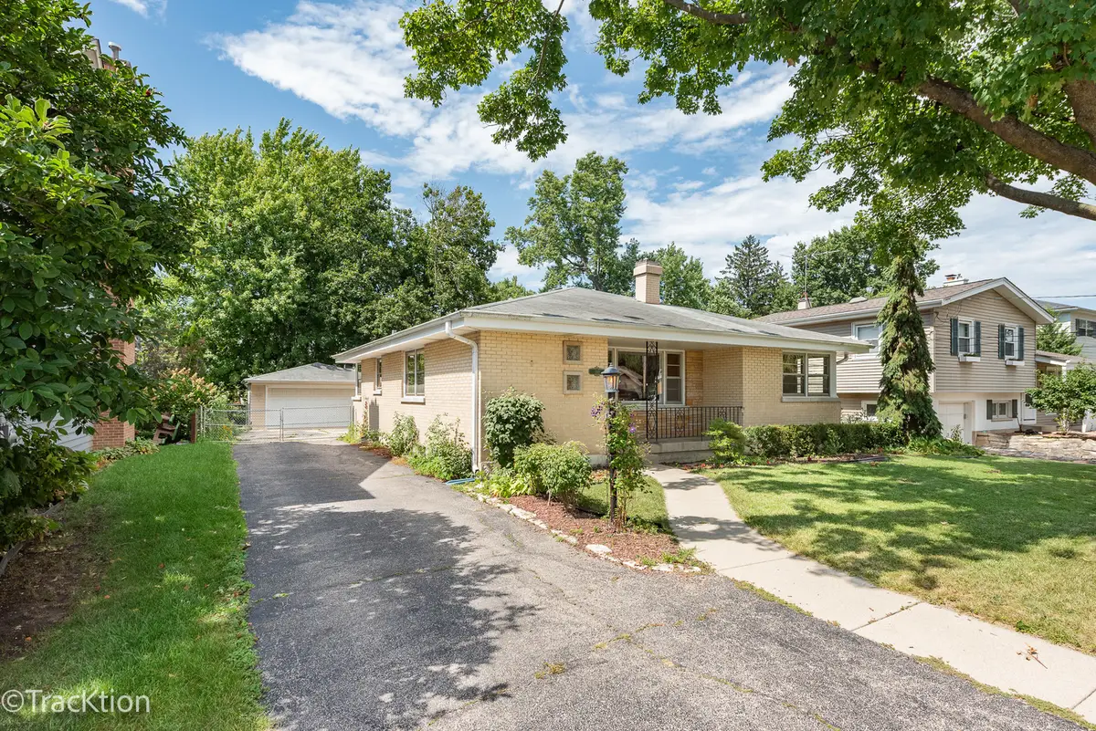 310 Merton Avenue, Glen Ellyn, IL 60137 - #1