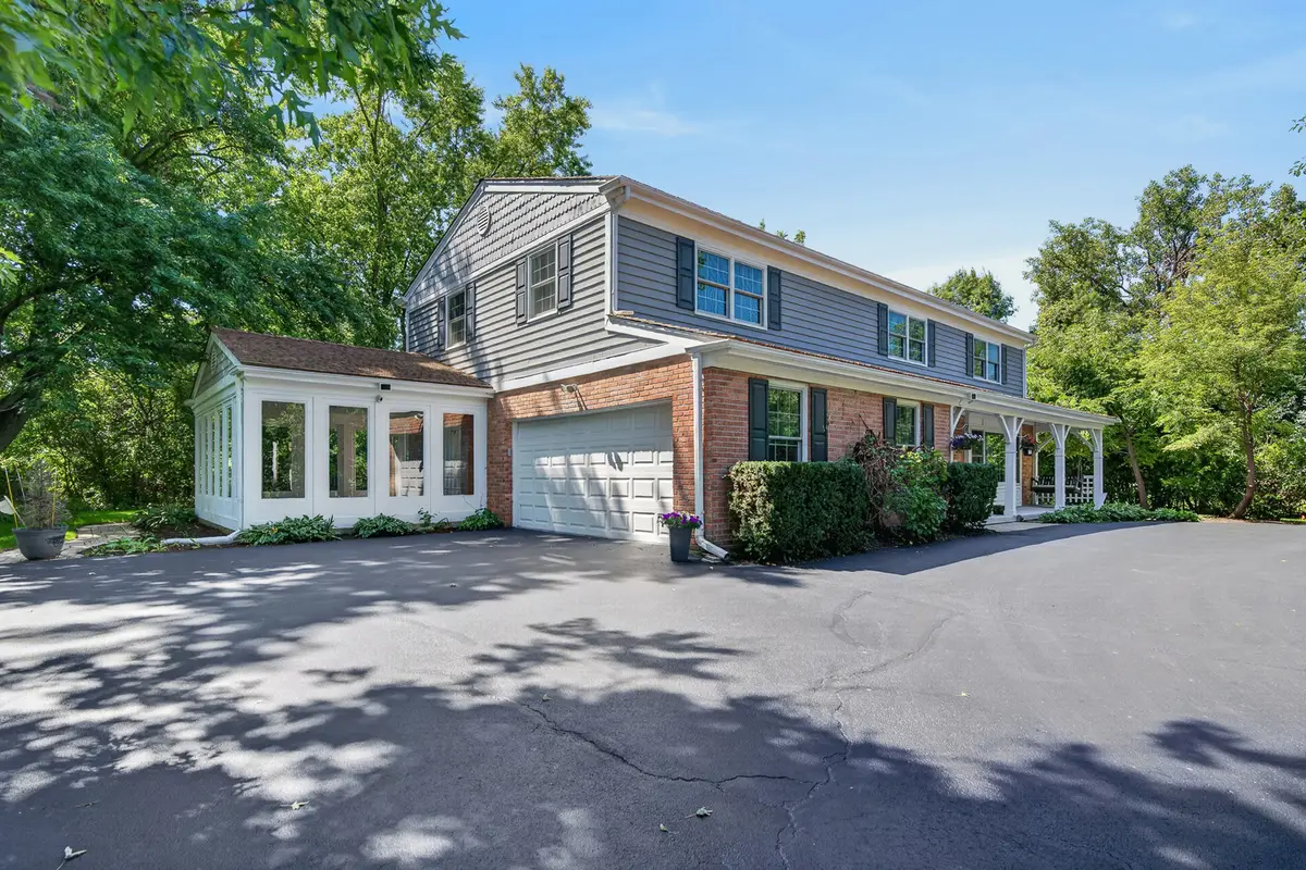 2100 Stirling Road, Bannockburn, IL 60015 - #1