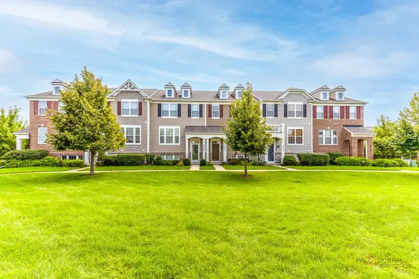 3211 Coral Lane, Glenview, IL 60026