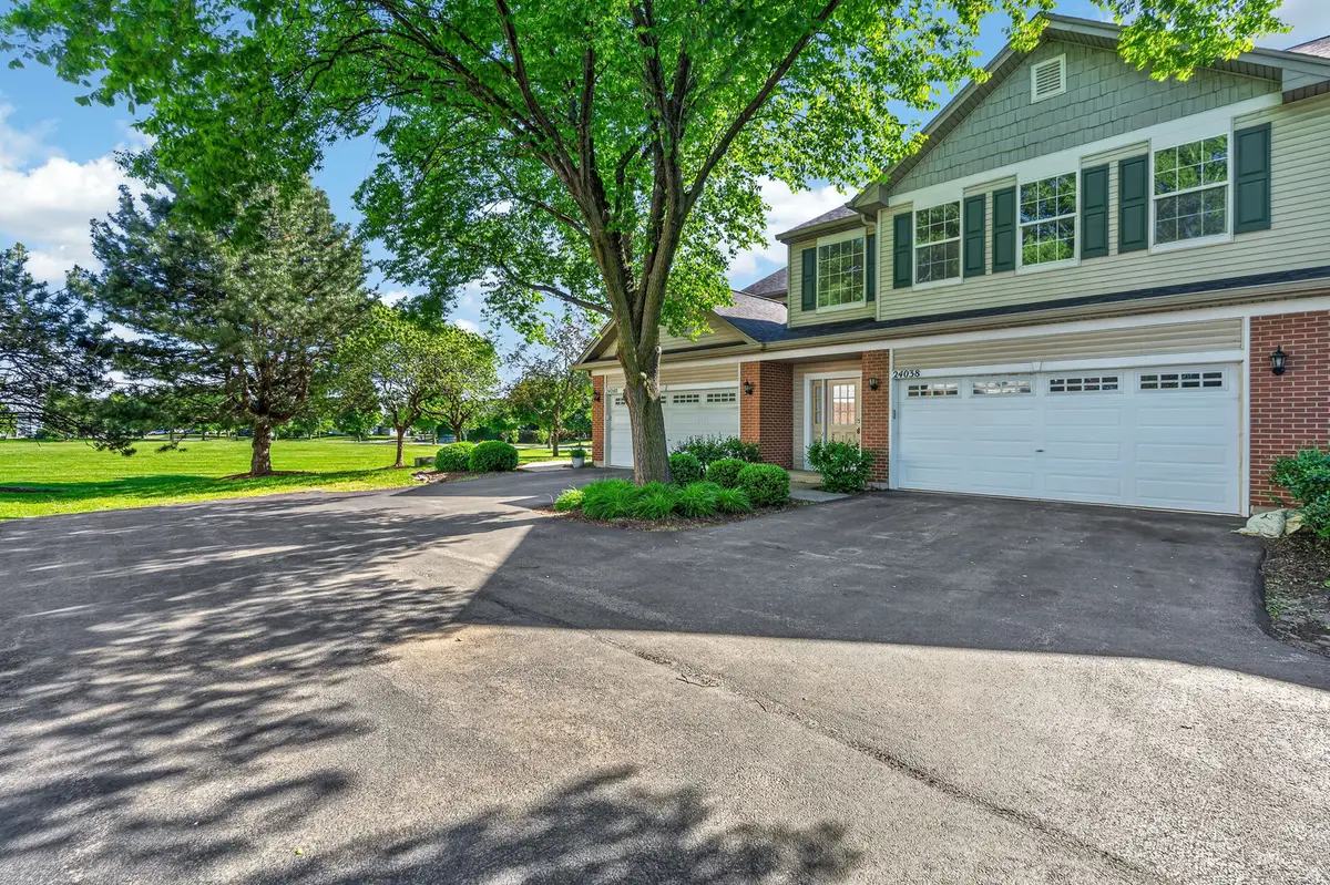 24038 W Walnut Circle #24038, Plainfield, IL 60585 - #1