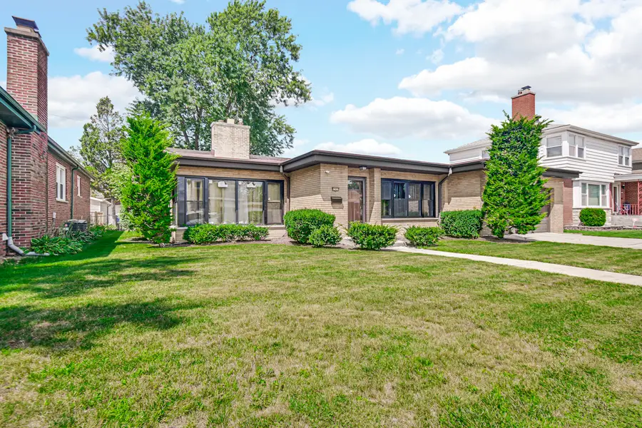 11530 S Campbell Avenue, Chicago, IL 60655 - #3