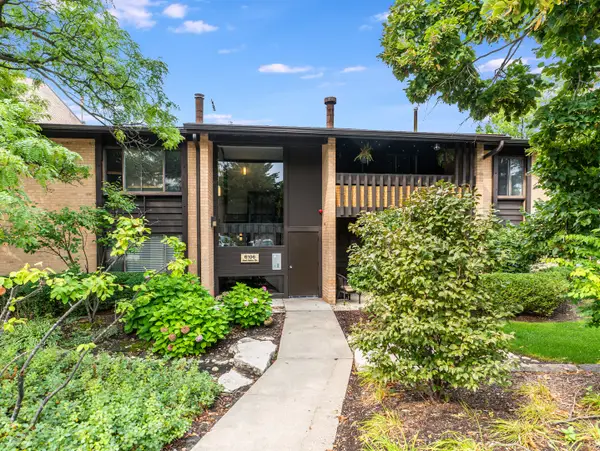 6106 Knoll Valley Drive #102, Willowbrook, IL 60527