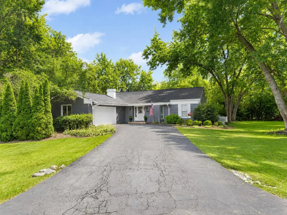 1716 Myrna Court, Sleepy Hollow, IL 60118 - #1