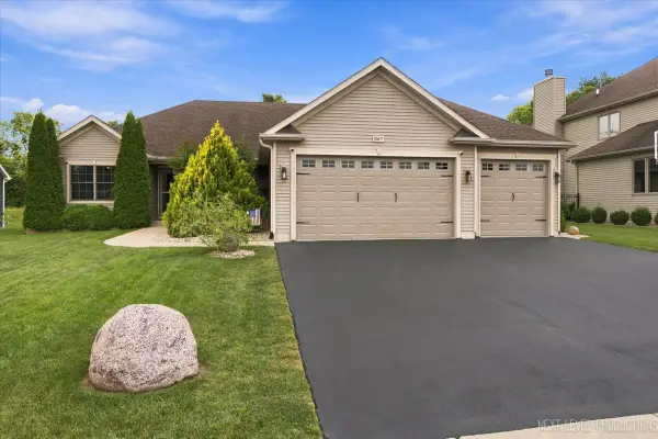 867 Greenfield Turn, Yorkville, IL 60560