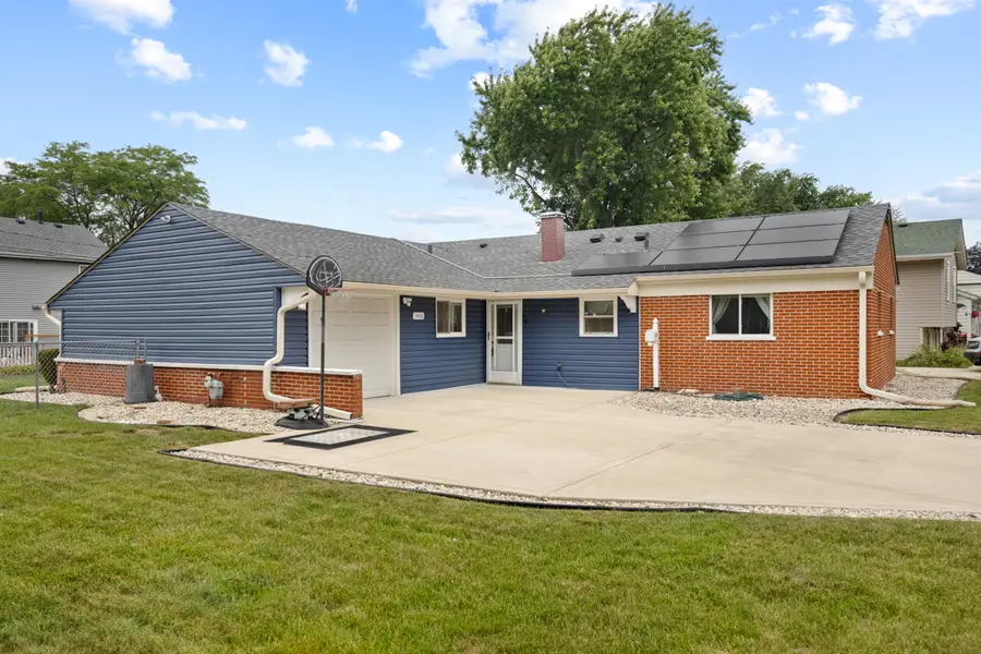 1406 Glen Hill Drive, Glendale Heights, IL 60139 - #2