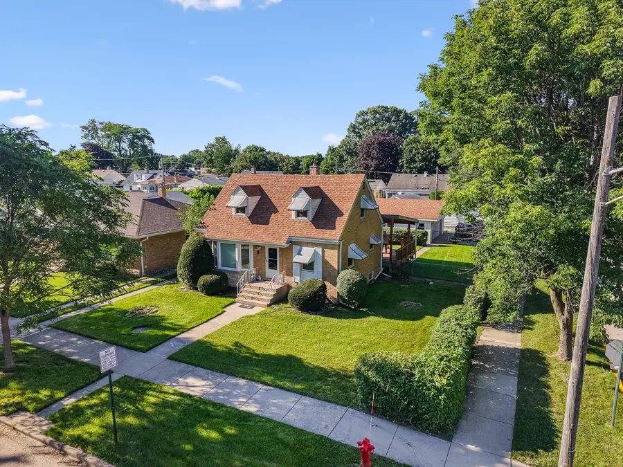 5800 Crain Street, Morton Grove, IL 60053 - #3
