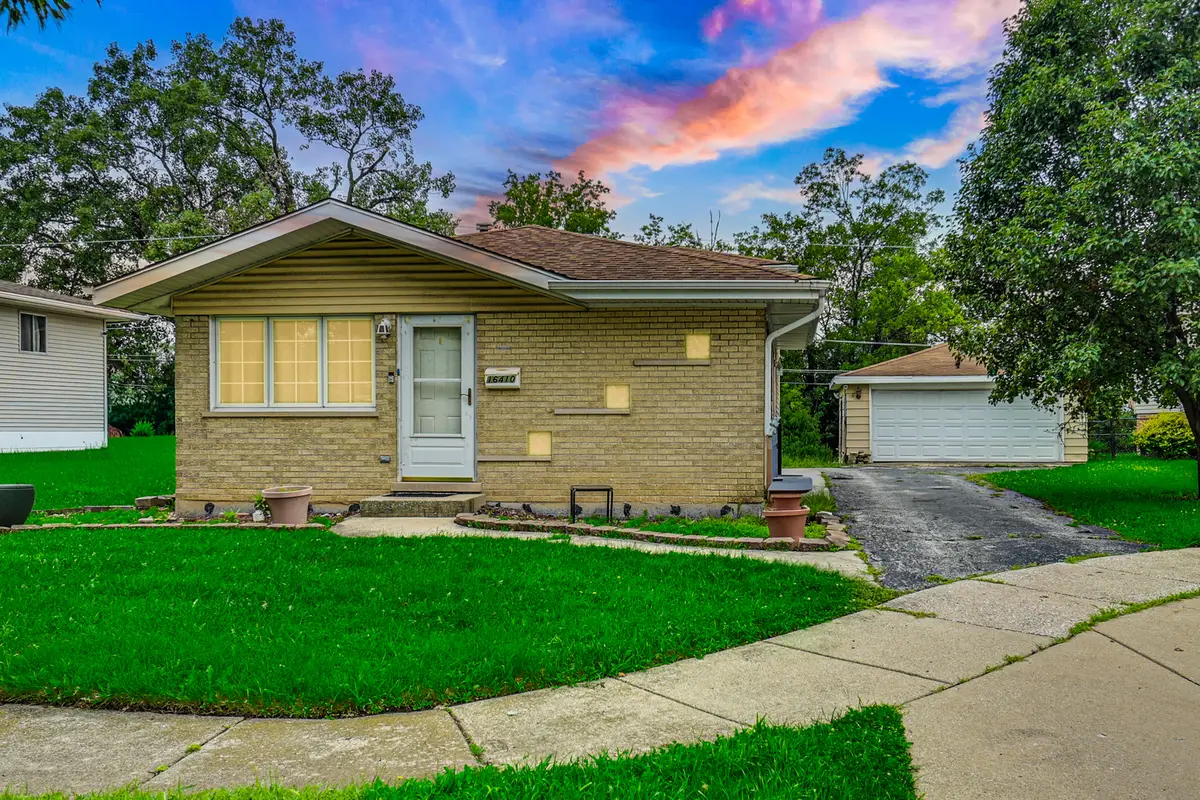 16410 Laura Lane, Oak Forest, IL 60452 - #1