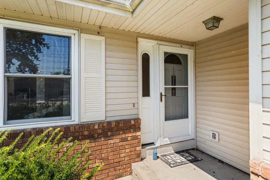 2135 Ivy Court, Champaign, IL 61821 - #3