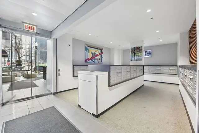 235 W Van Buren Street #1518, Chicago, IL 60607 - #3