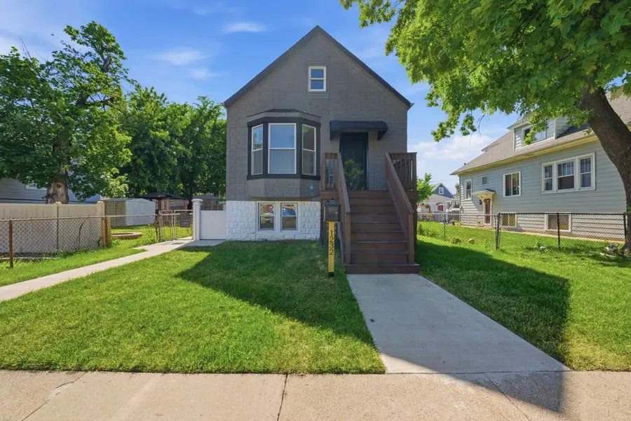 1232 Gunderson Avenue, Berwyn, IL 60402 - #2