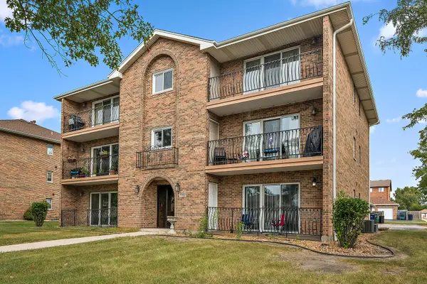 9960 W 153rd Street #1W, Orland Park, IL 60462