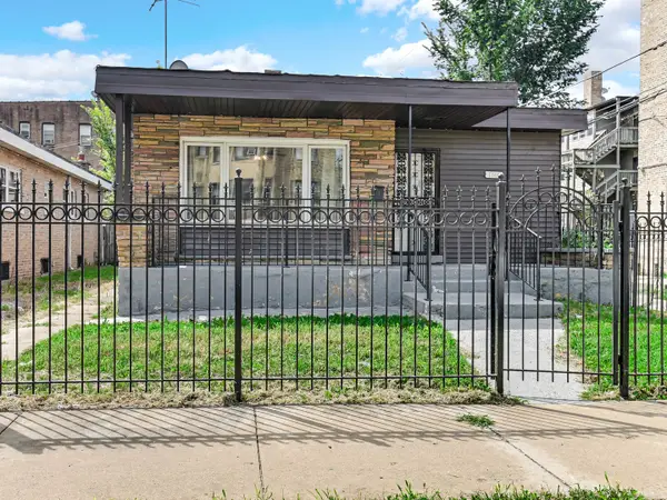 1749 E 71st Place, Chicago, IL 60649