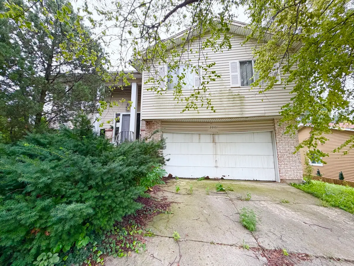 2001 Sunnydale Street, Woodridge, IL 60517 - #1