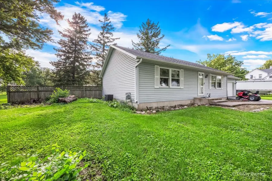 315 S Woodlawn Road, Creston, IL 60113 - #2