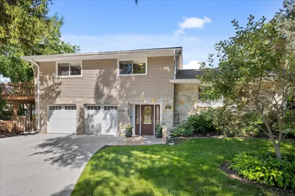 803 Pine Street, Deerfield, IL 60015