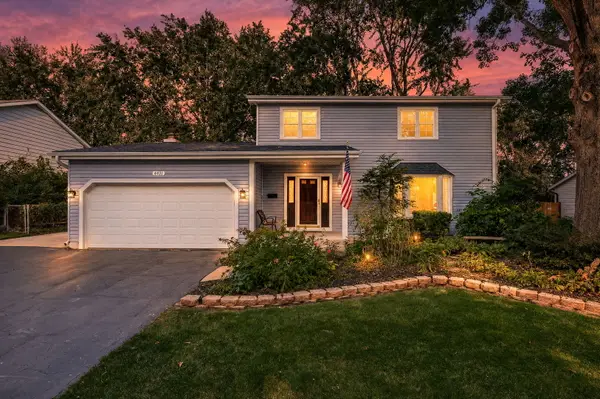 4431 Waubansie Lane, Lisle, IL 60532