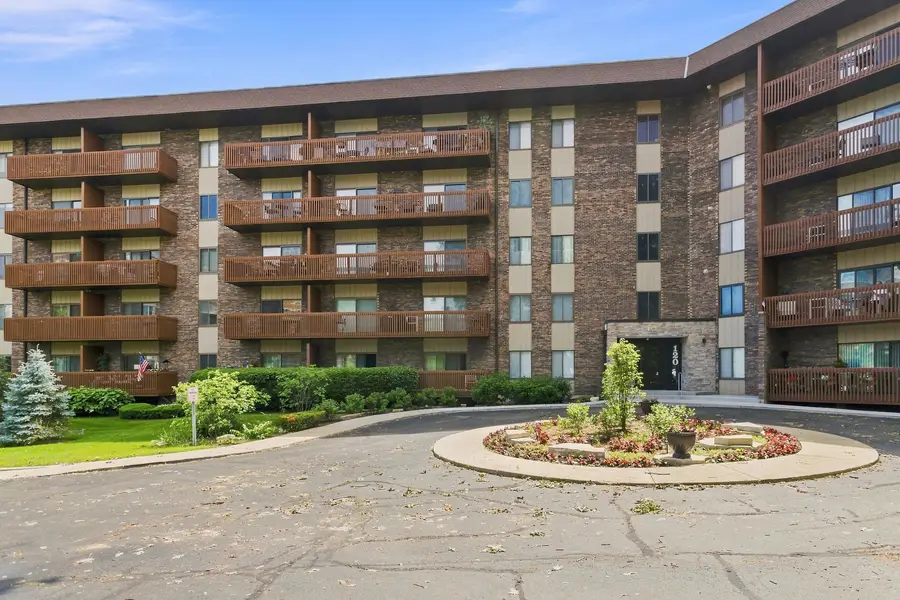 120 Lakeview Drive #215, Bloomingdale, IL 60108 - #2