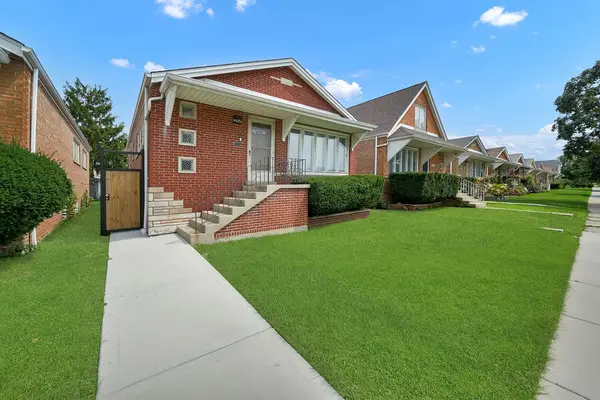 6625 S Kilbourn Avenue, Chicago, IL 60629