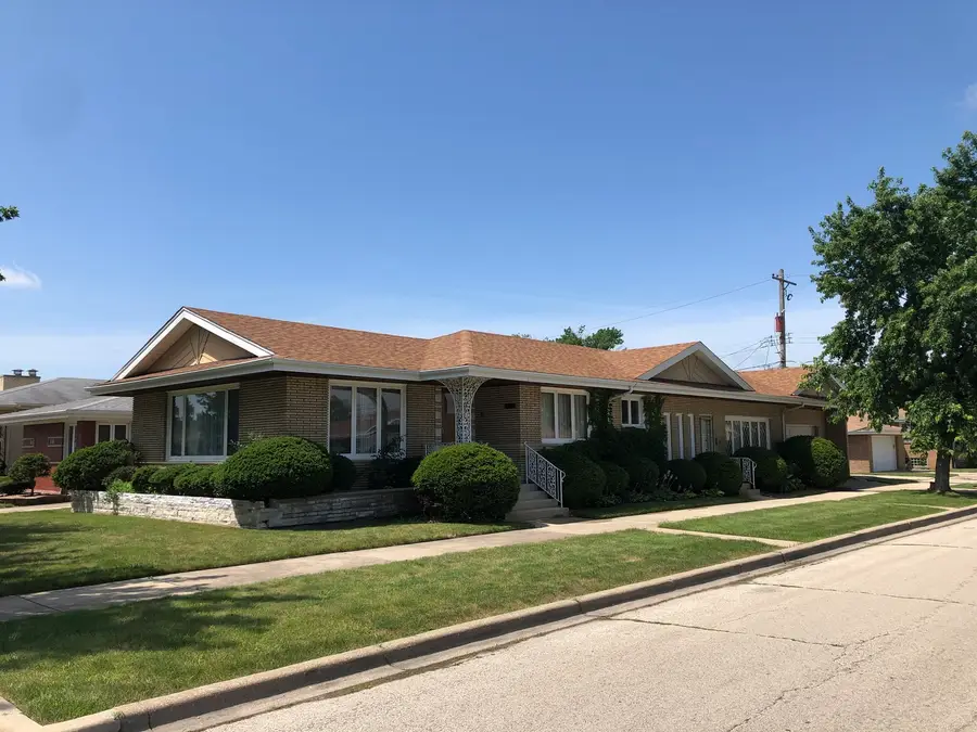 8600 S Kildare Avenue, Chicago, IL 60652 - #2