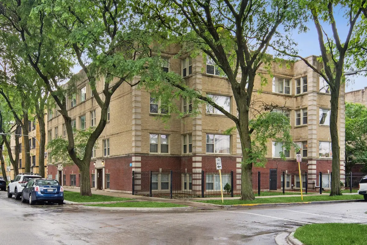 3923 W Ainslie Street #1E, Chicago, IL 60625 - #1