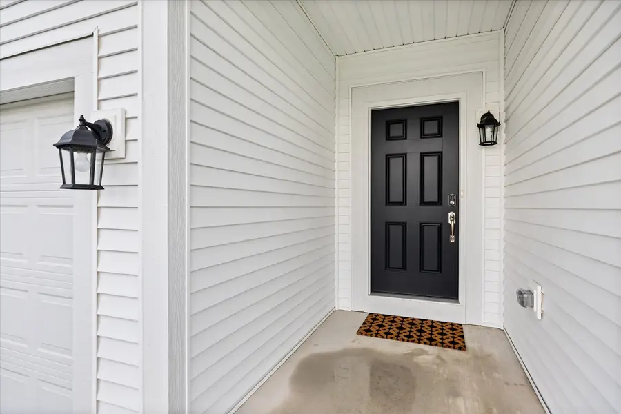 1662 Patterson Avenue, North Aurora, IL 60542 - #3