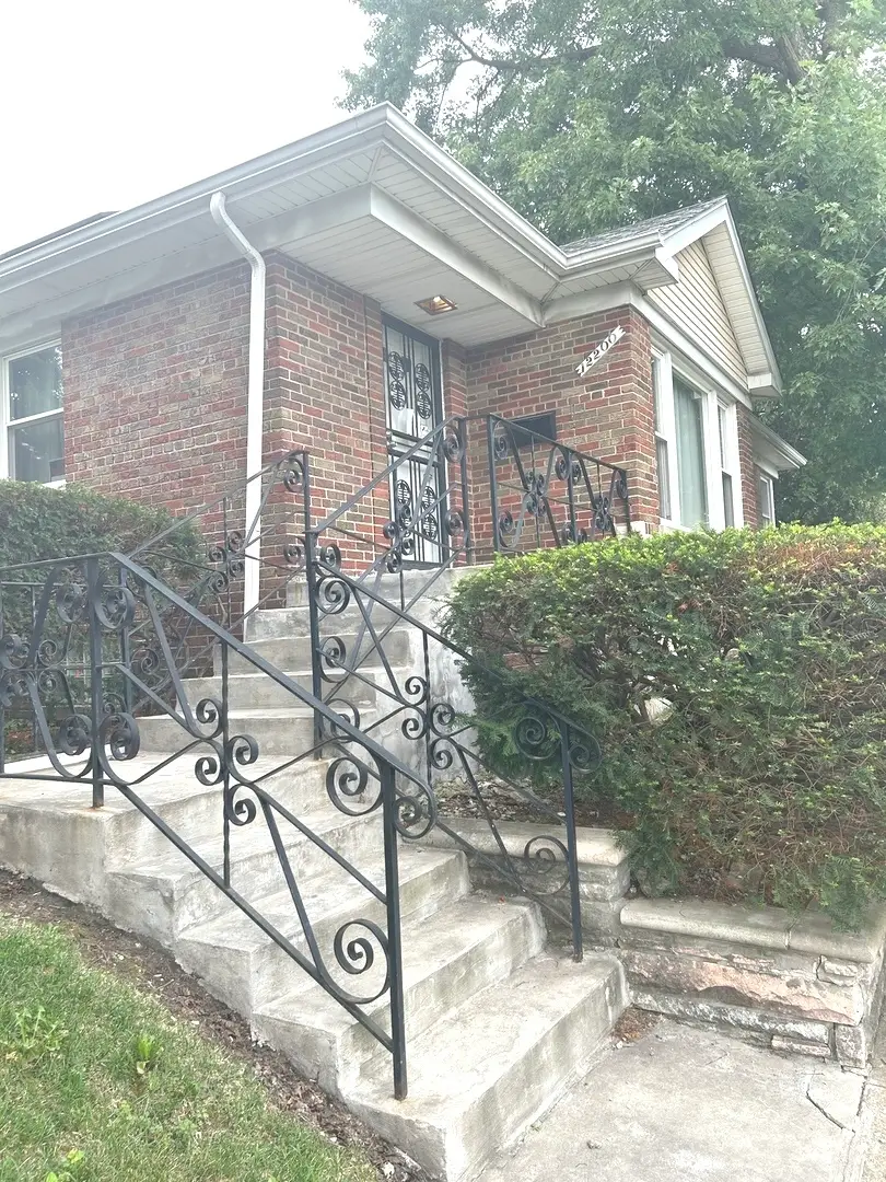 12200 S Yale Avenue, Chicago, IL 60628 - #2