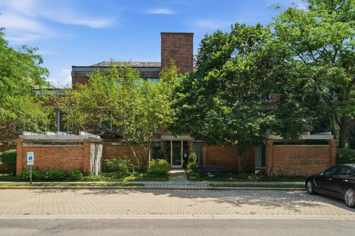 7030 Arbor Lane #101, Northfield, IL 60093 - #1