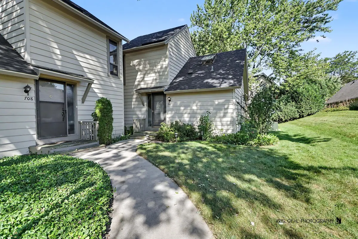 706 Wakefield Road, Gurnee, IL 60031 - #1