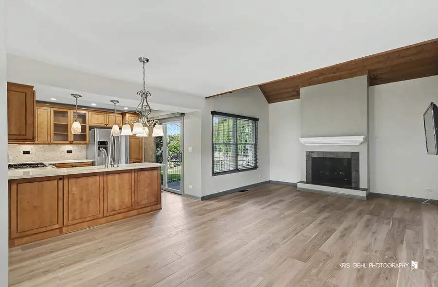706 Wakefield Road, Gurnee, IL 60031 - #3
