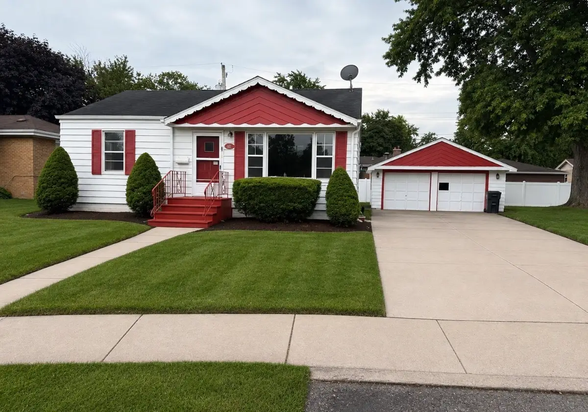 627 E 160th Court, South Holland, IL 60473 - #1
