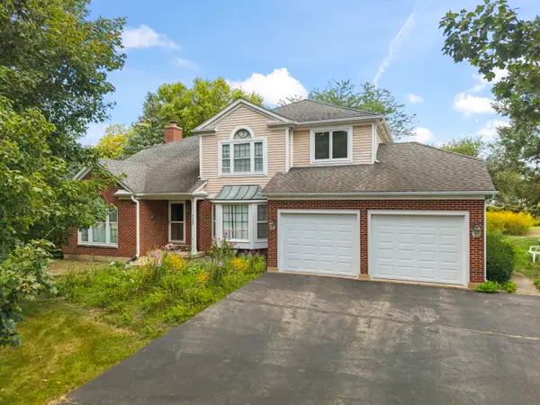 730 Cambridge Place, Sycamore, IL 60178