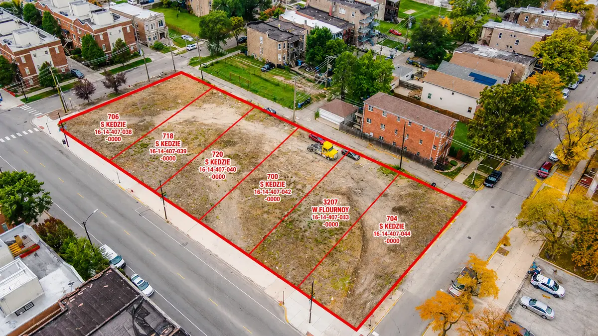 700 S Kedzie Avenue, Chicago, IL 60612 - #1