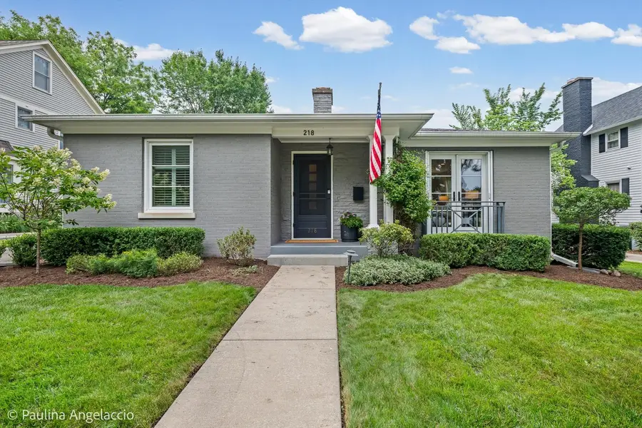 218 Coolidge Avenue, Barrington, IL 60010 - #2