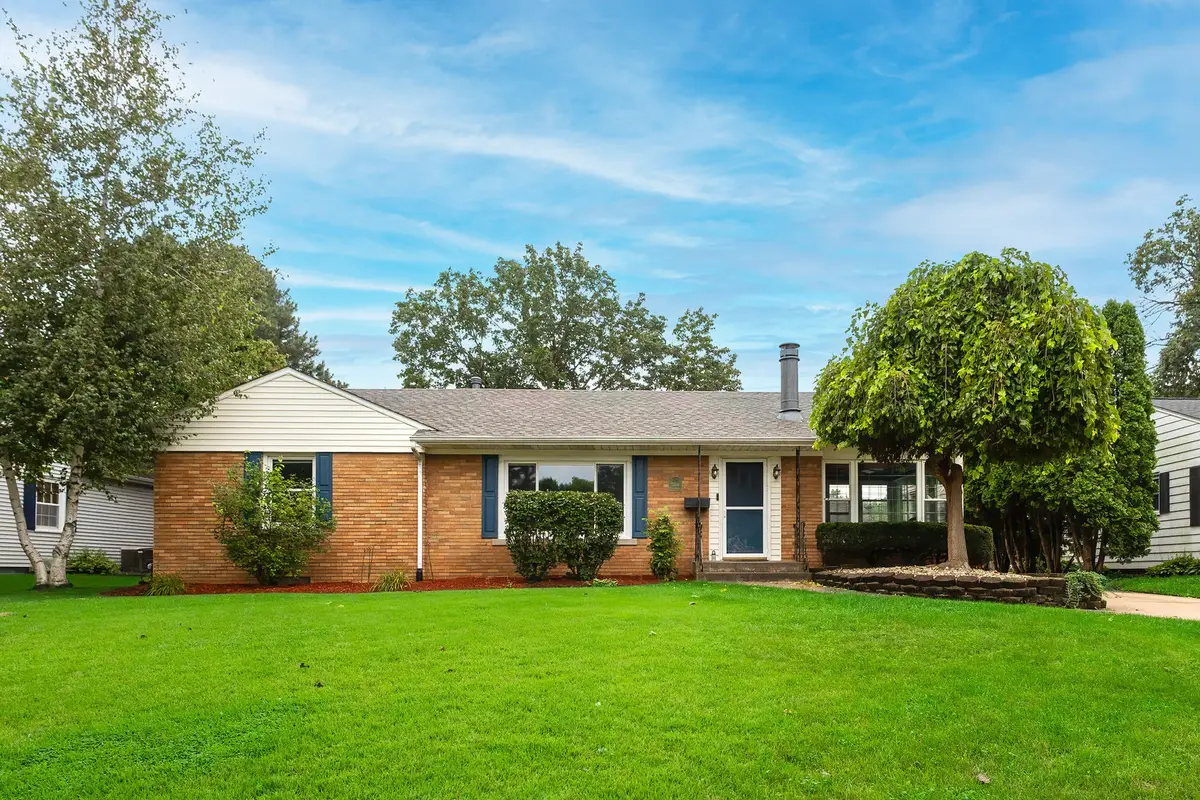 3206 35th Avenue, Rock Island, IL 61201 - #1