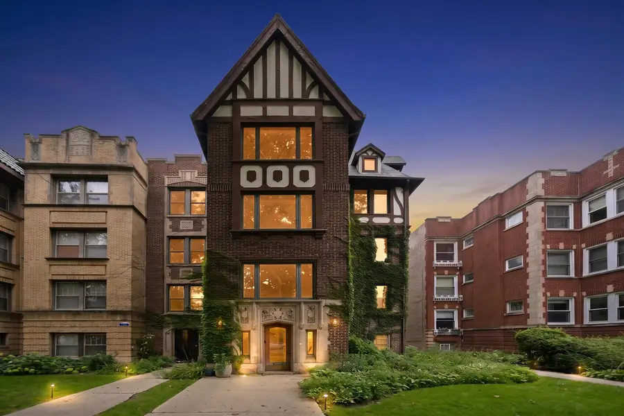 1354 W Greenleaf Avenue #1B, Chicago, IL 60626 - #2
