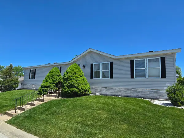 22737 Beverly Drive, Frankfort, IL 60423