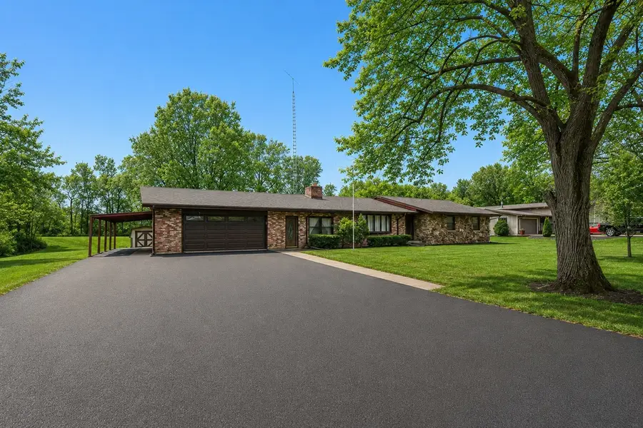 407 Ottawa Street, Morris, IL 60450 - #2