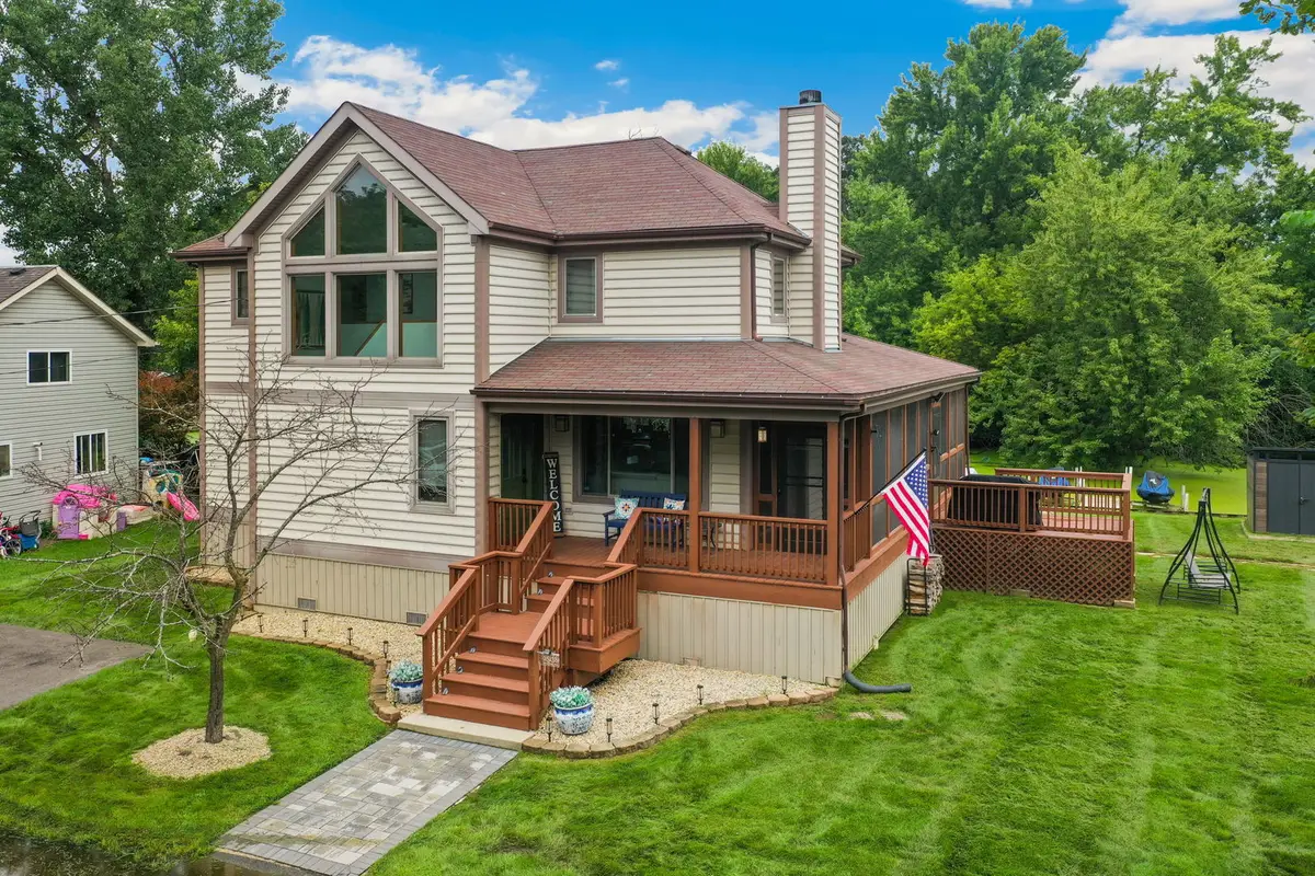 25138 W Lake Avenue, Ingleside, IL 60041 - #1