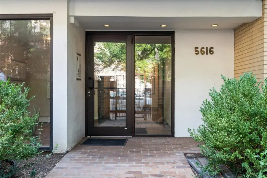 5616 N Kenmore Avenue #5C, Chicago, IL 60660 - #2
