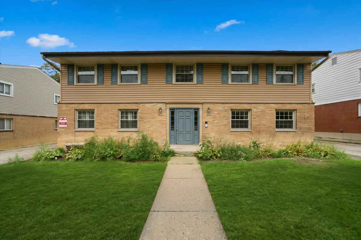 625 Westmoreland Drive, Vernon Hills, IL 60061 - #1